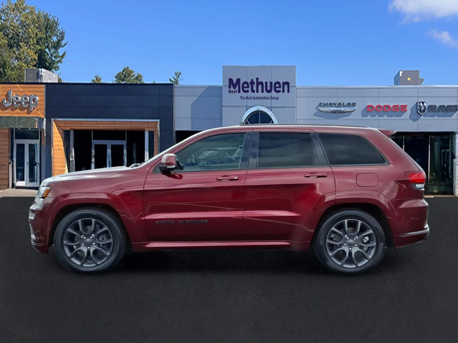 Used 2021 Velvet Red Pearlcoat Jeep High Altitude image 9