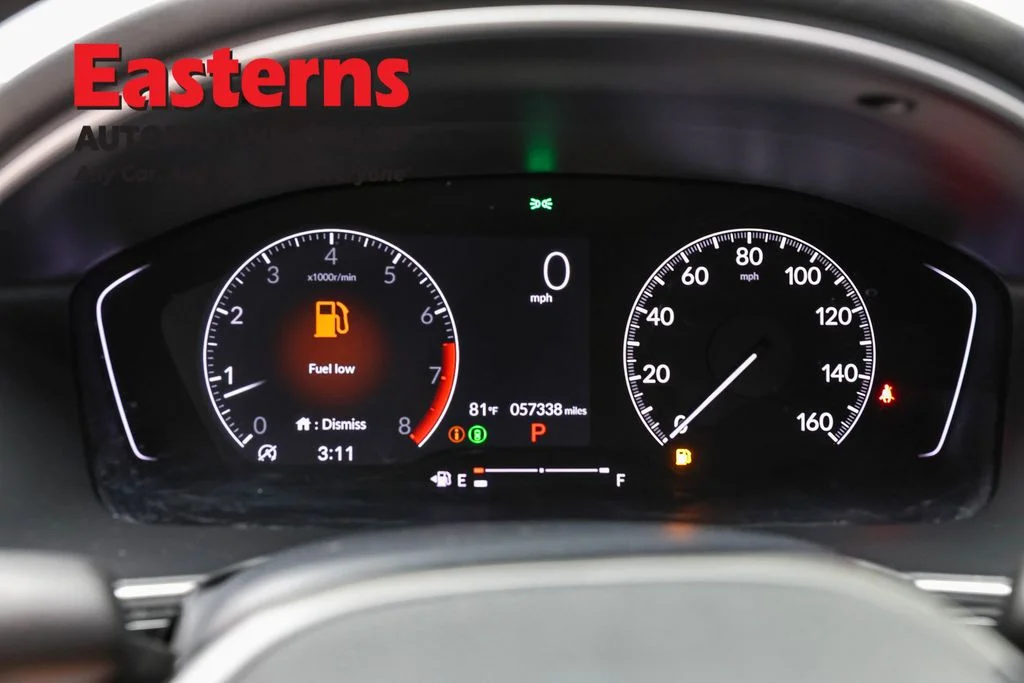 Used 2023 White Honda EX-L image 17