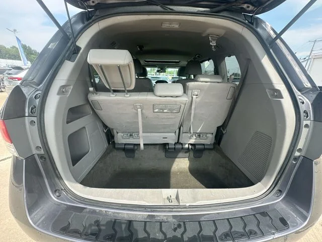Used 2016 Gray Honda EX-L image 27