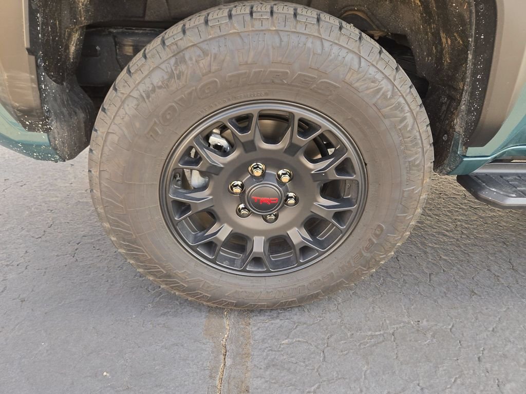 Used 2025 Everest Toyota TRD Off Road Premium image 24