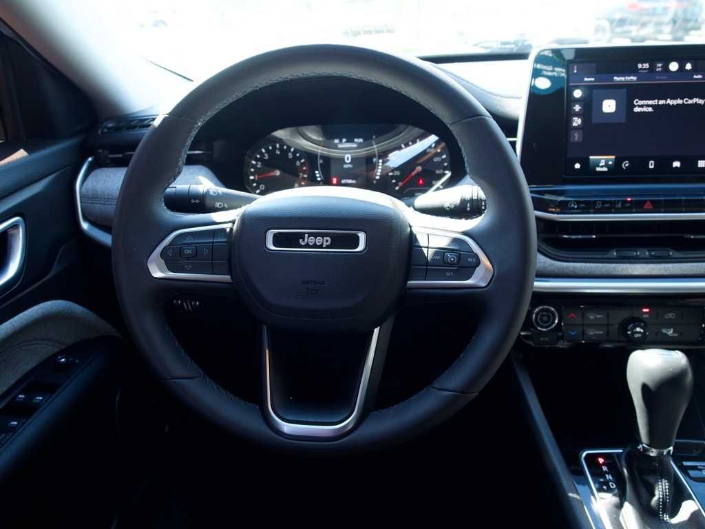 2022 Jeep Compass Latitude - Photo 23