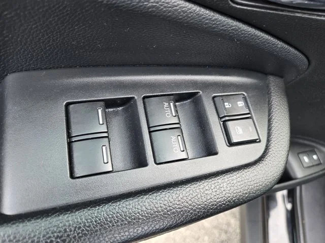 Used 2021  Honda EX-L image 26