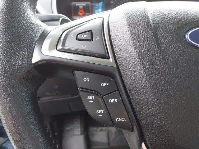 Used 2023 Blue Metallic Ford SEL image 19