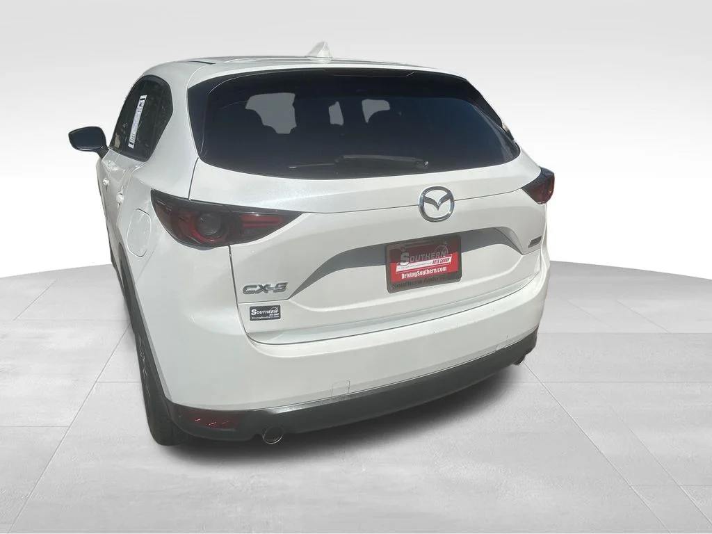Used 2017 White Mazda Grand Touring image 20