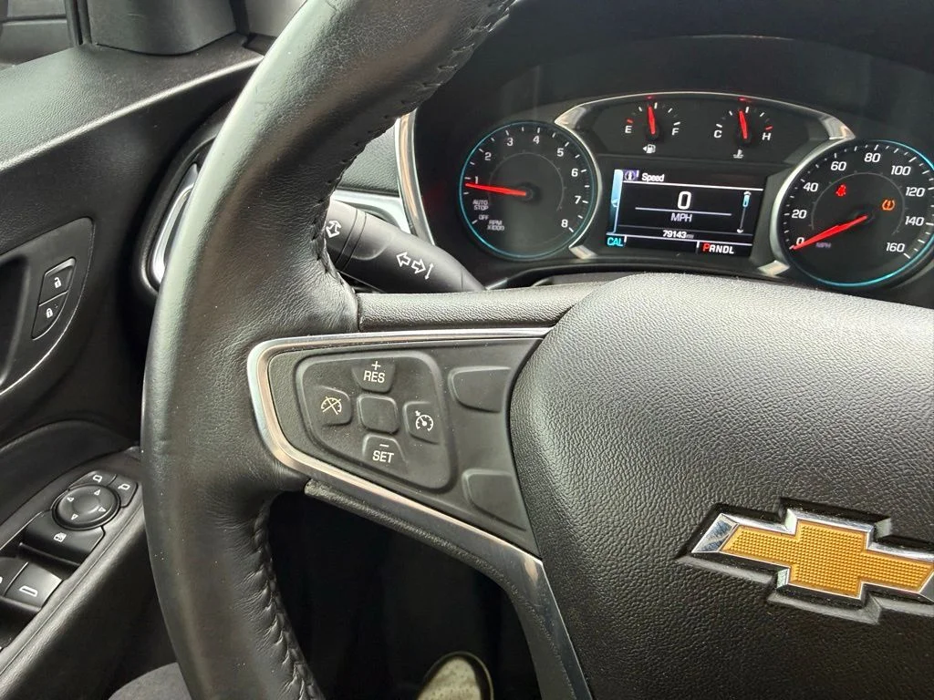 Used 2018 Gray Chevrolet LT image 15