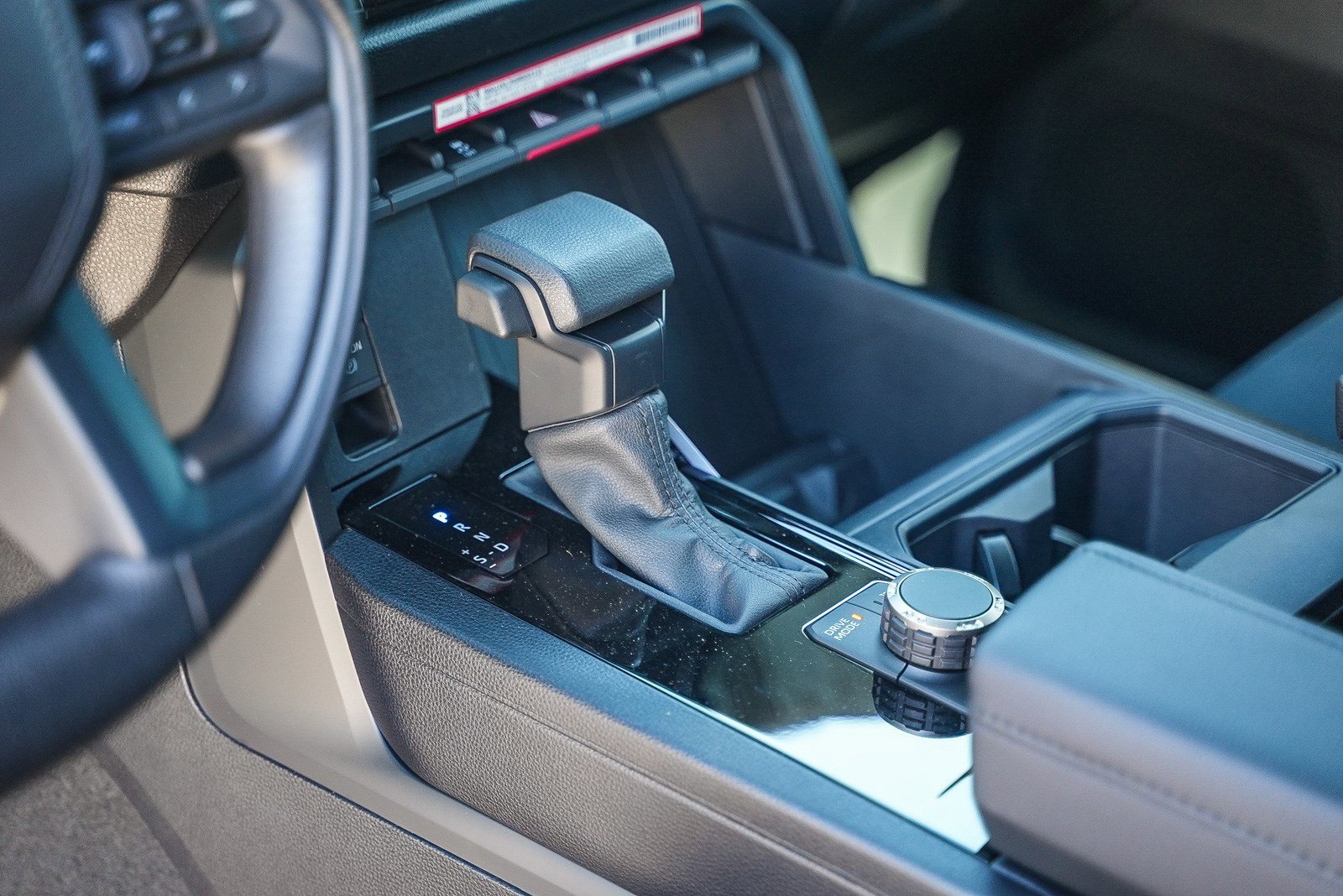 2025 Toyota Tundra SR5 - Photo 23