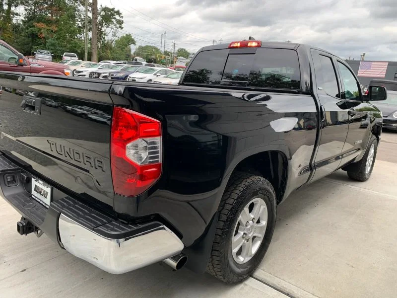 Used 2021 Black Toyota SR5 Pickup 4D 6 1/2 ft image 21