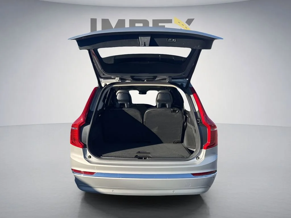 Used 2024 Gray Volvo Plus Bright Theme image 32