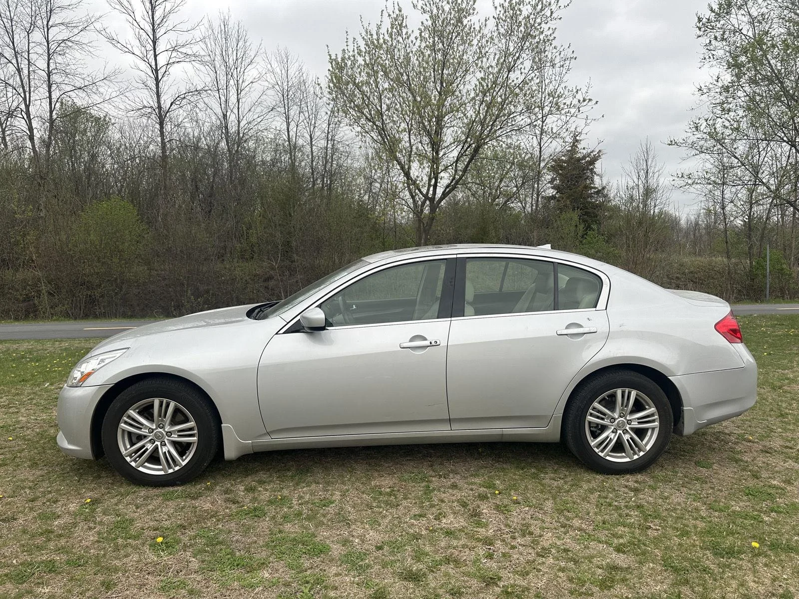 Used 2013 INFINITI G Sedan 37x with VIN JN1CV6AR5DM355066 for sale in Waconia, Minnesota