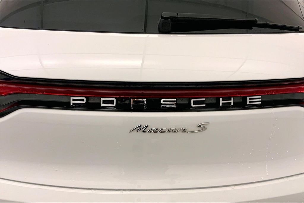 Used 2025 White Porsche S image 7