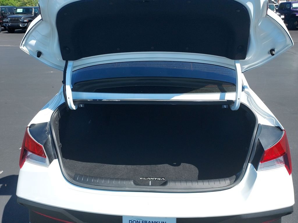 Photo 28