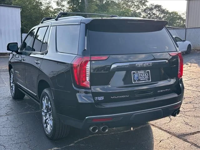 Used 2024 Black GMC Denali Ultimate image 8