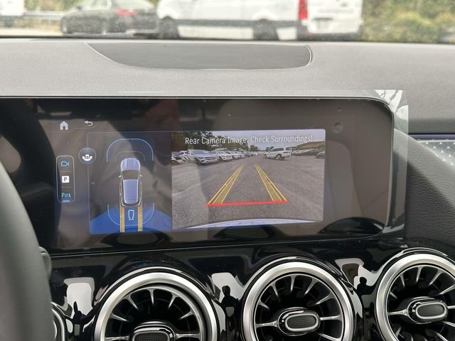 New 2026 Polar White Mercedes-Benz GLA 250 image 26