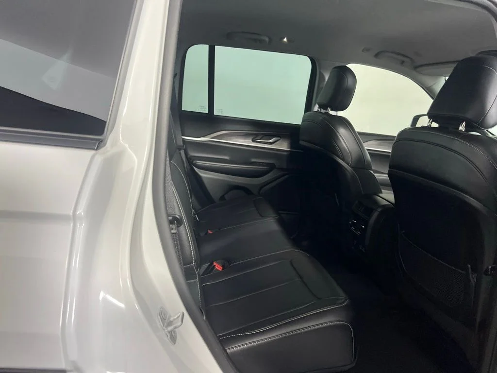 2023 Jeep Grand Cherokee Limited - Photo 25