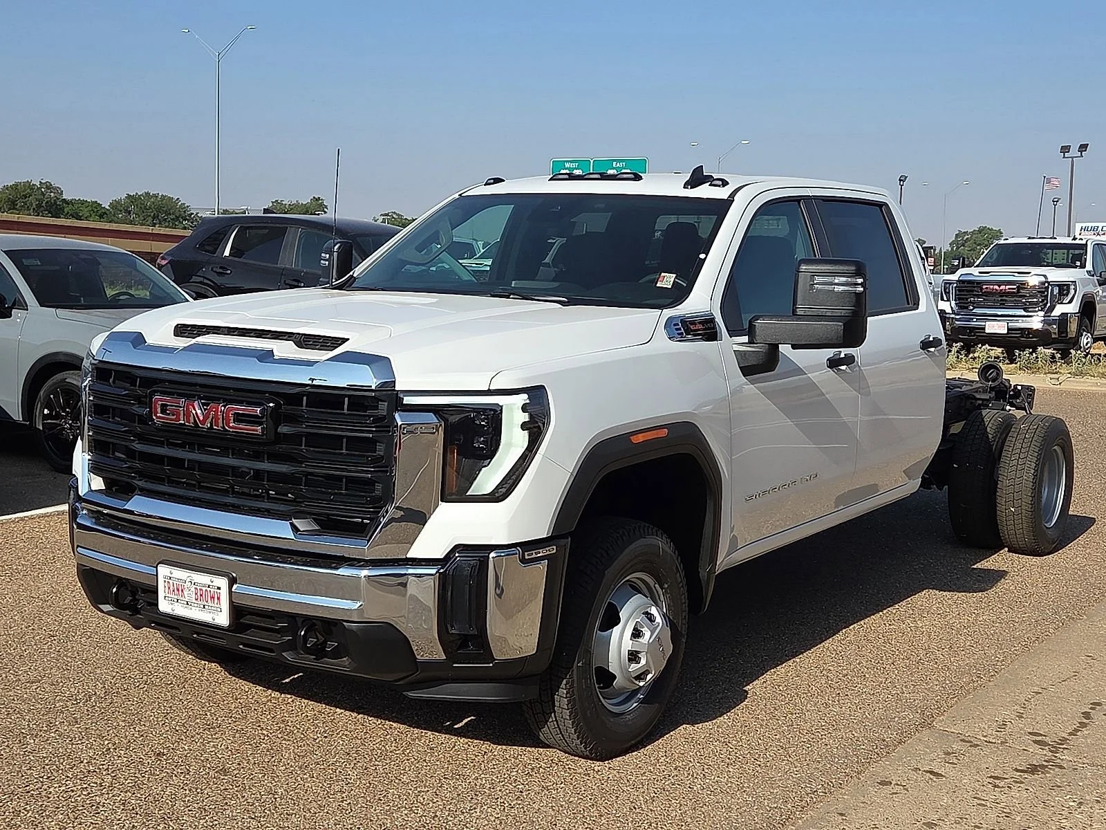 2026 GMC Sierra 4WD Crew Cab Chassis Pro's photo