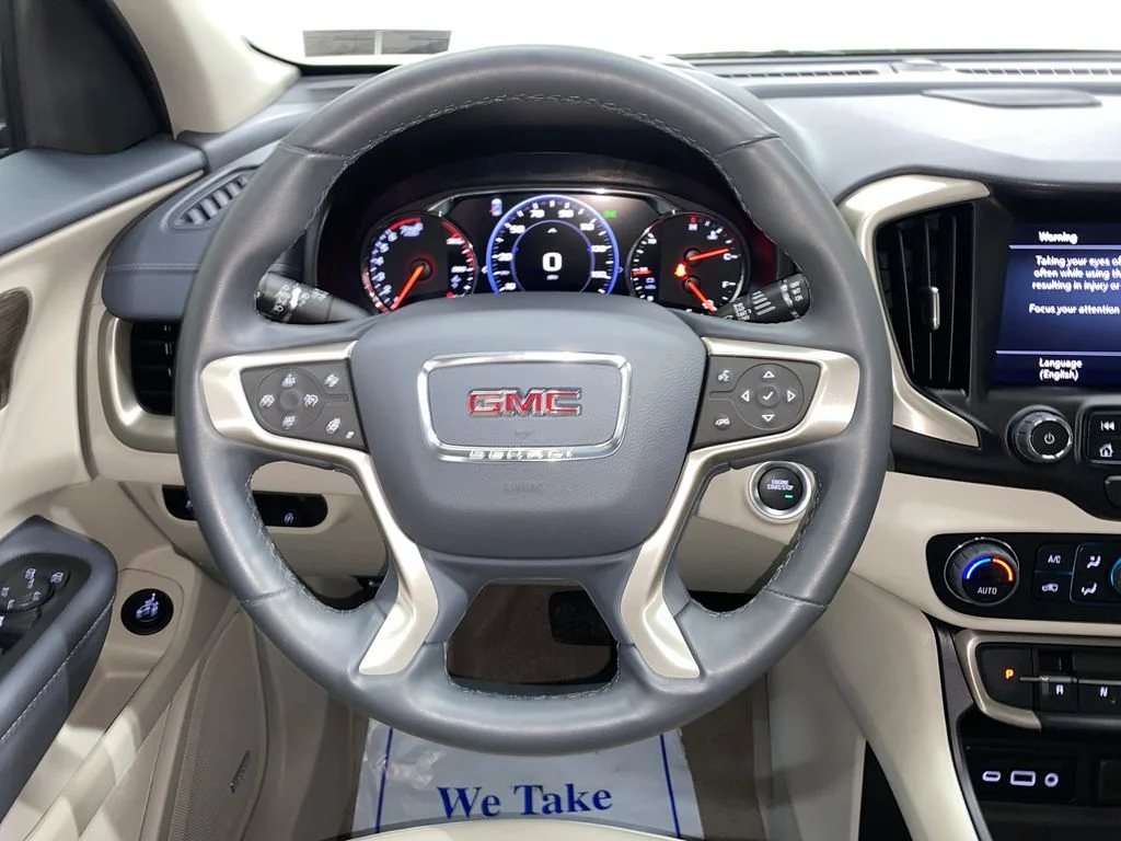 Used 2024 Deep Bronze Metallic GMC Denali image 27