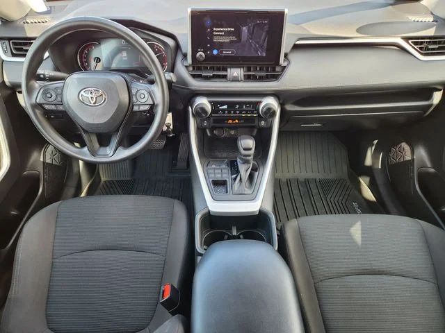 Used 2023 Ice Toyota LE image 28