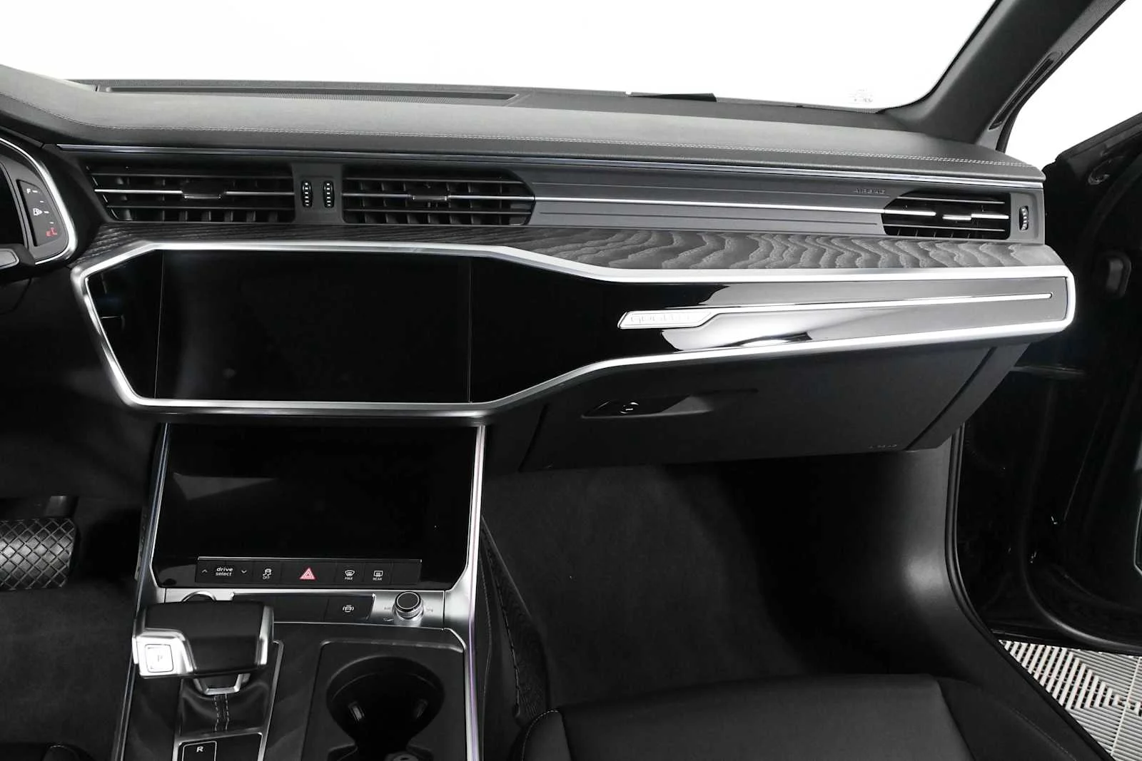 Used 2024 Brilliant Black Audi Premium Plus image 15