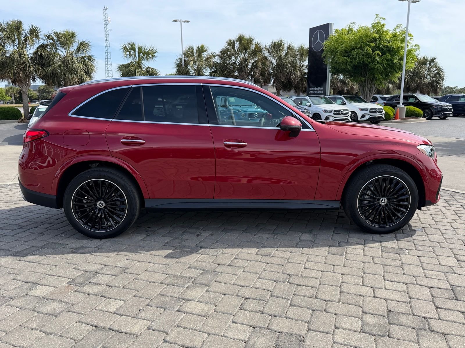 New 2026 Red Mercedes-Benz GLC 300 image 8