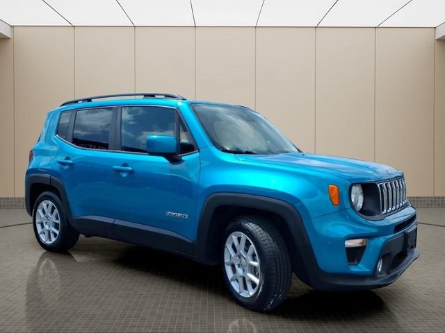 Used 2019 Teal Jeep Latitude image 4