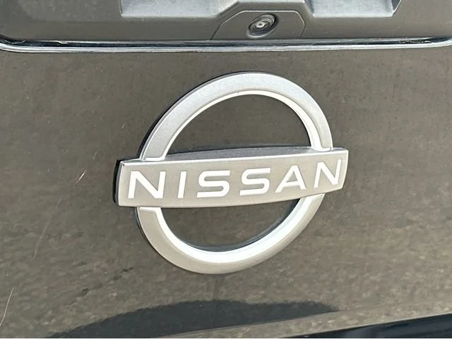 2023 Nissan Frontier SV - Photo 13