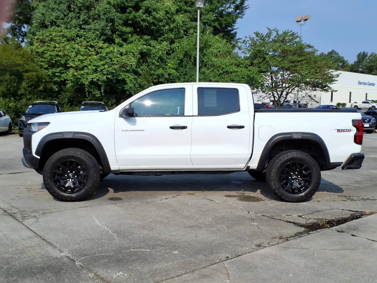 Used 2023 Summit White Chevrolet 4WD Trail Boss image 3