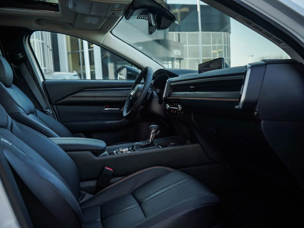 2026 Mazda CX-50 Turbo - Photo 11