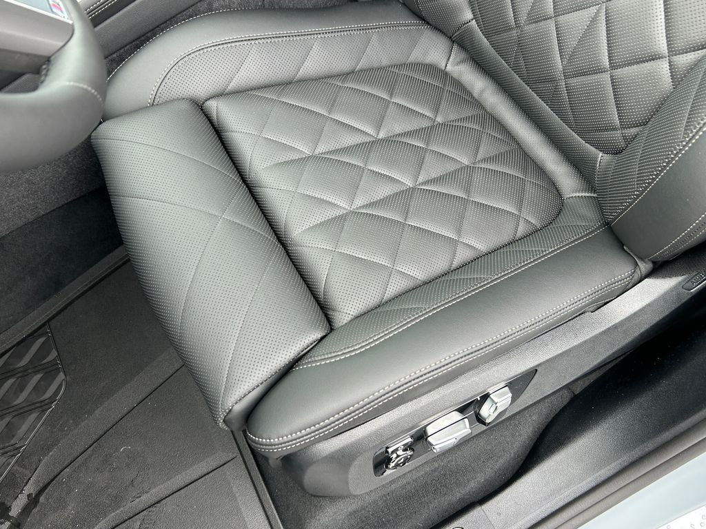 2026 BMW X5 40i - Photo 15