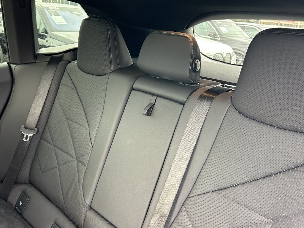Certified Used 2024 Red Metallic BMW xDrive50 image 33