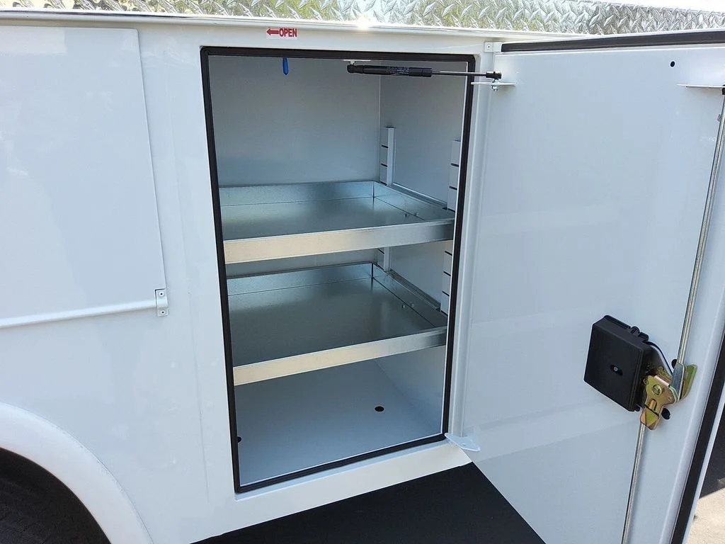 New 2025 Oxford White Ford XL image 22