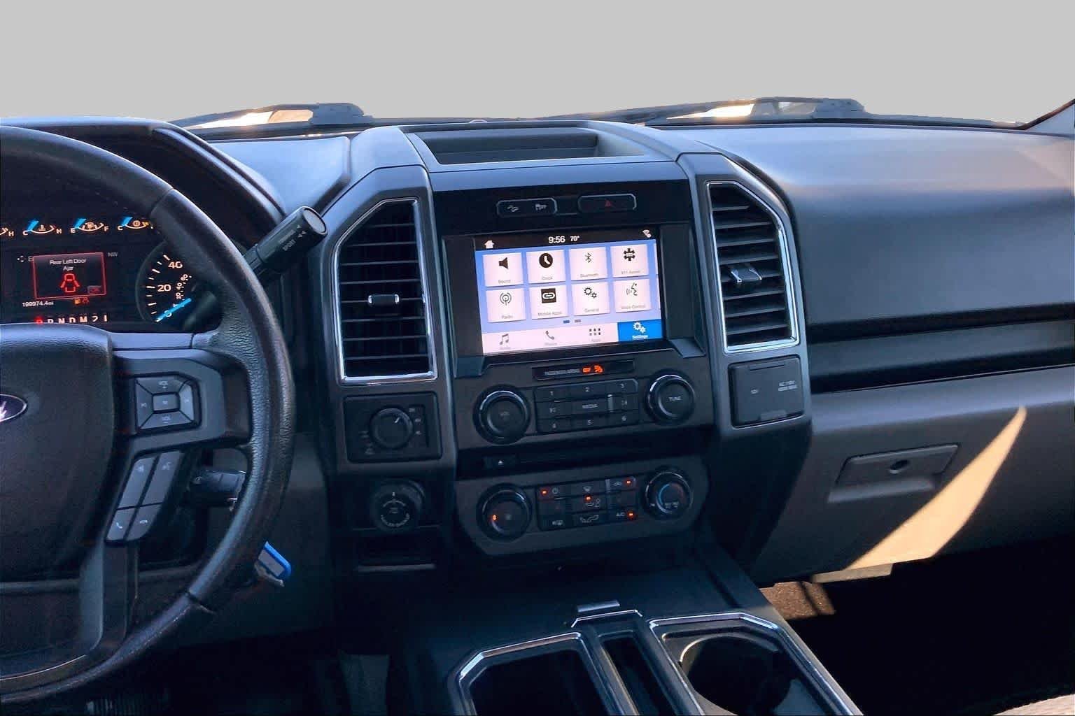 Used 2016 Blue Jeans Metallic Ford XLT image 6