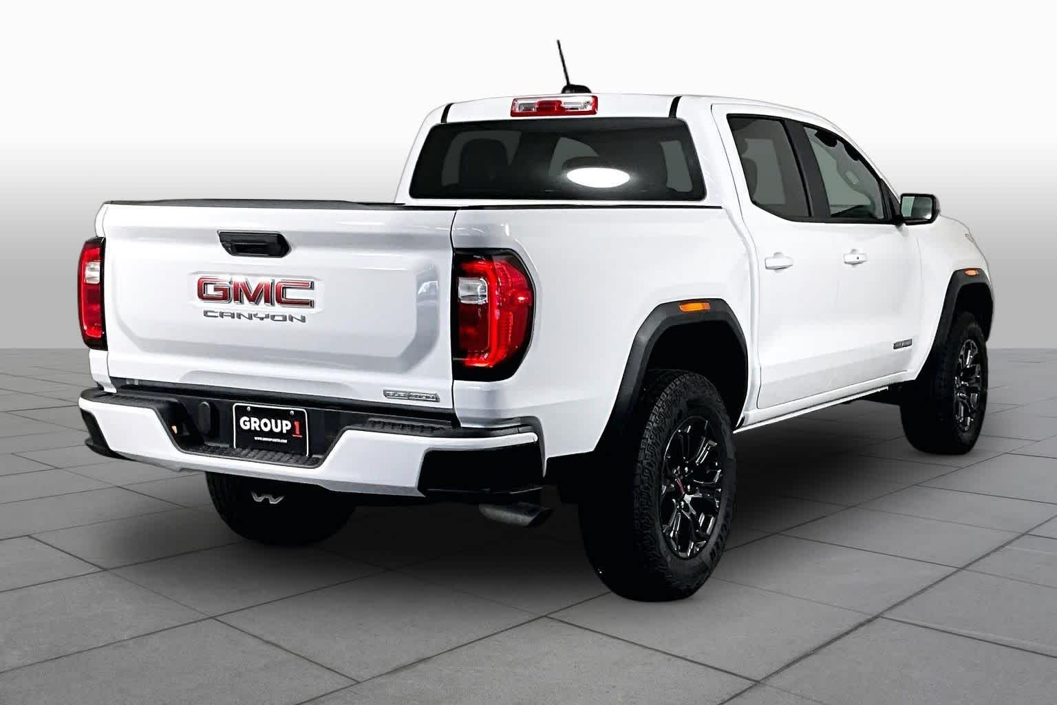 2024 GMC Canyon Elevation - Photo 13