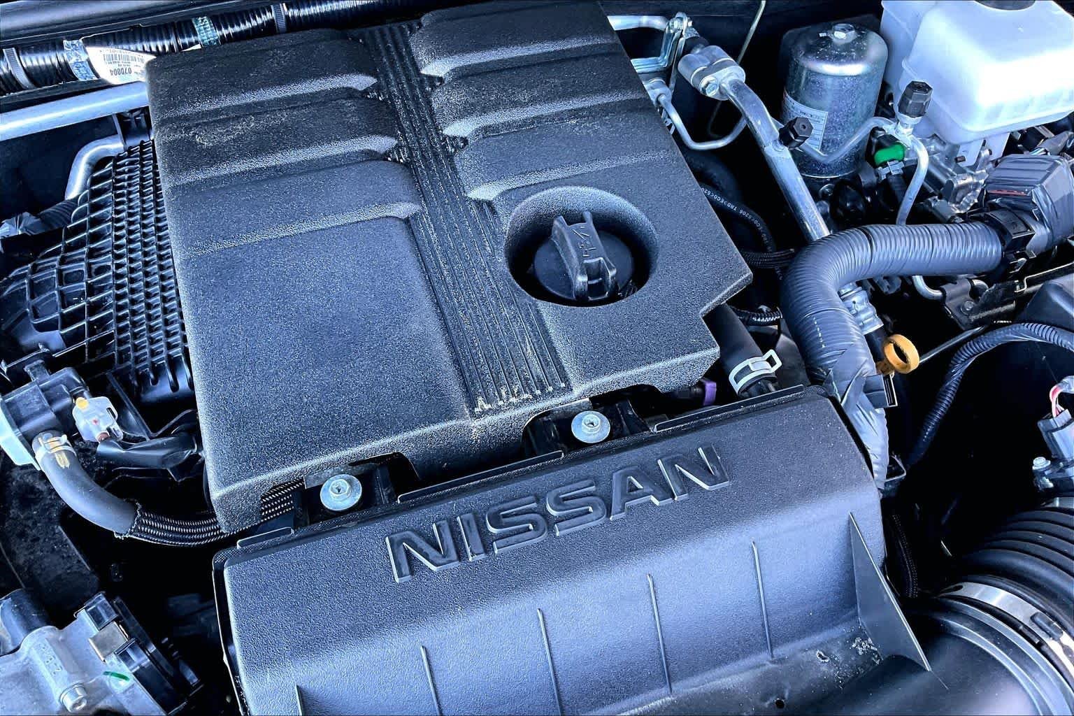 Used 2026 Super Black Nissan PRO-4X image 31