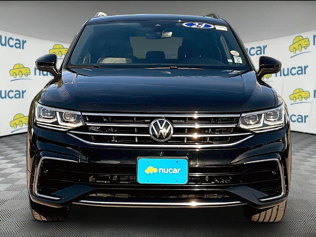 Used 2024 Black Volkswagen 2.0T SEL R-Line image 2