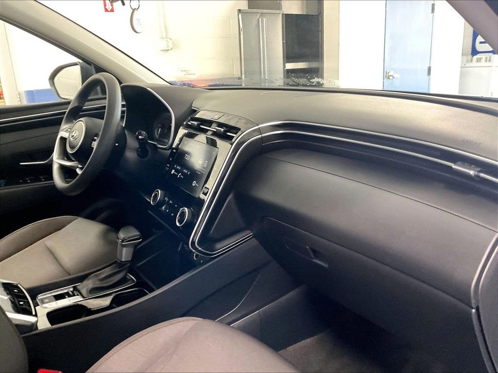 Used 2023 Silver Hyundai SEL image 14