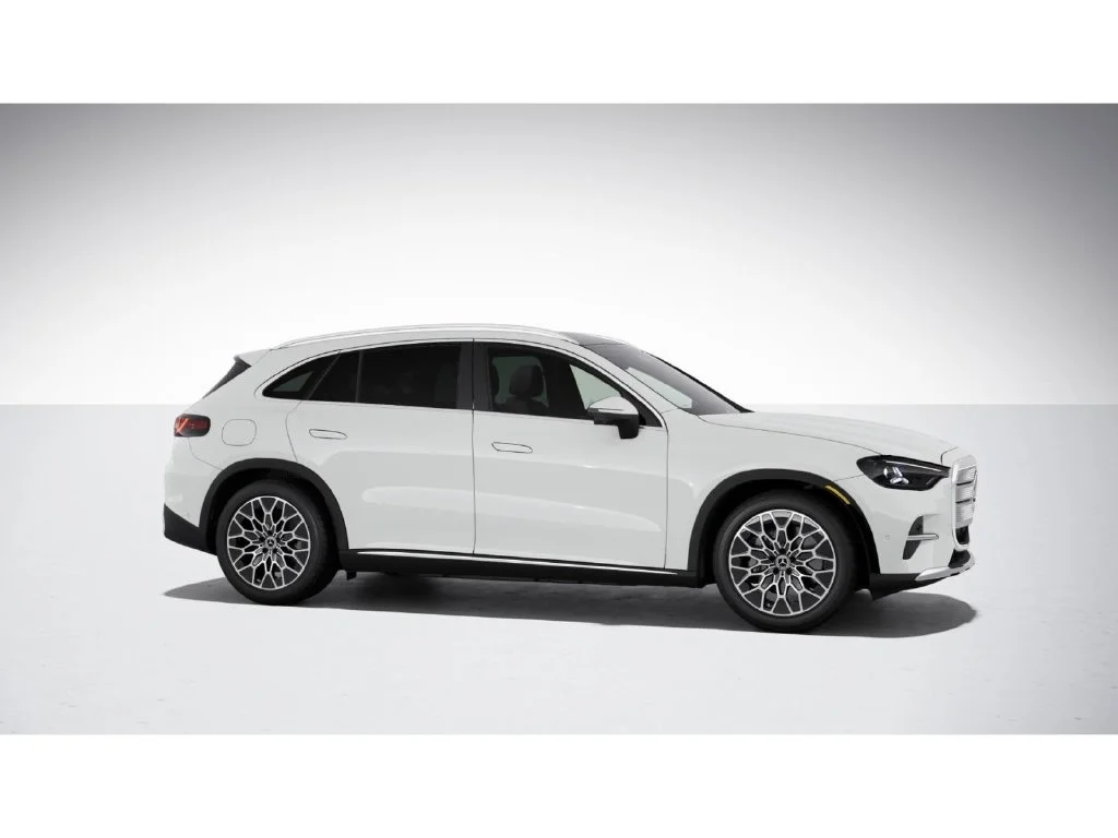 New 2027 White Mercedes-Benz GLC 400 image 14