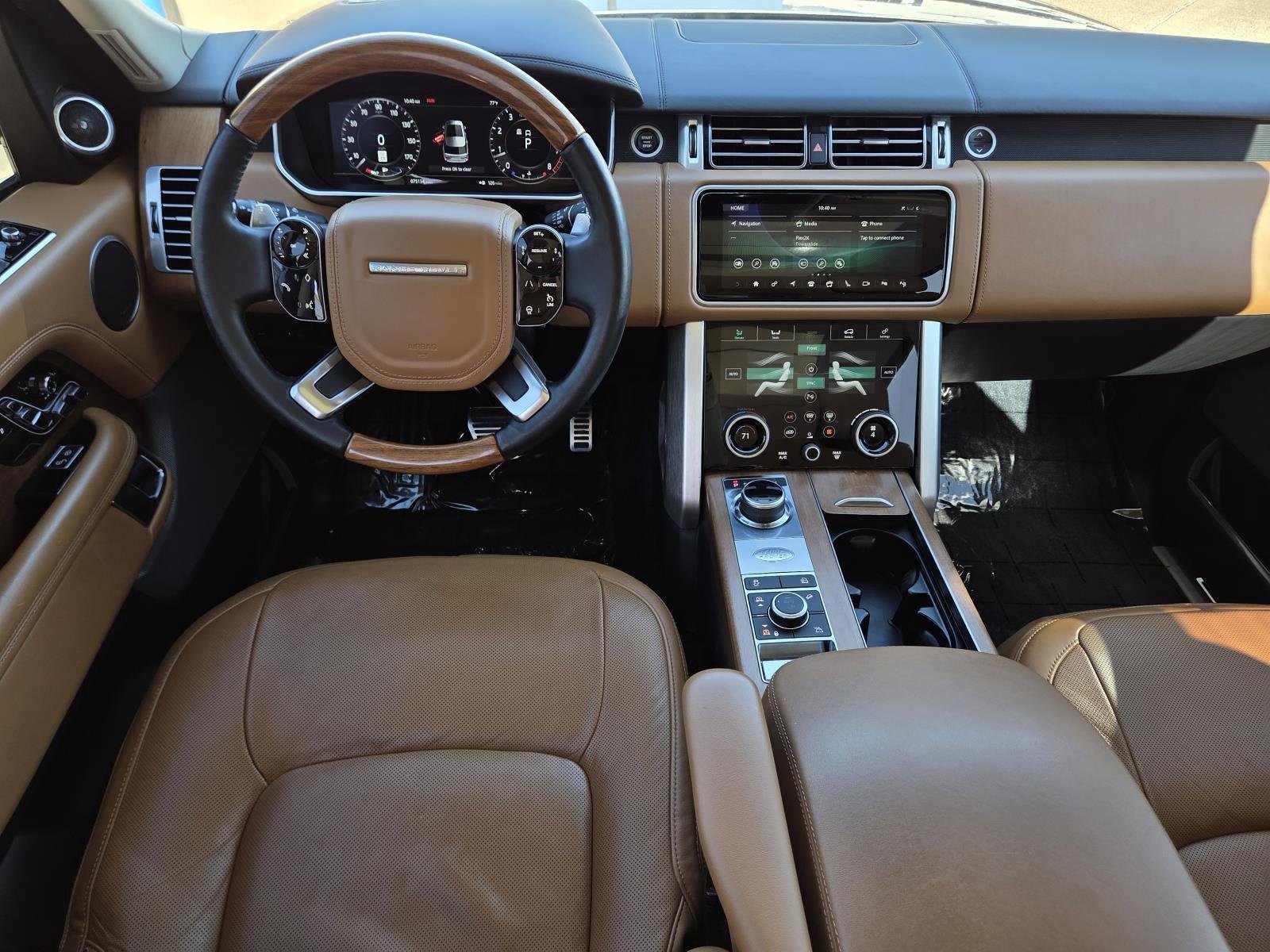 Used 2019 Silicon Silver Premium Metallic Land Rover Autobiography image 15