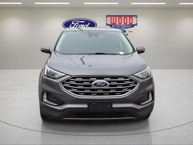 Used 2024 Gray Metallic Ford Titanium image 9