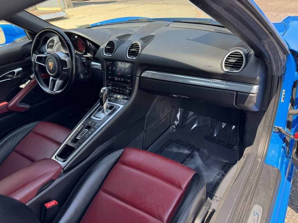 Used 2023 Blue Porsche S image 39