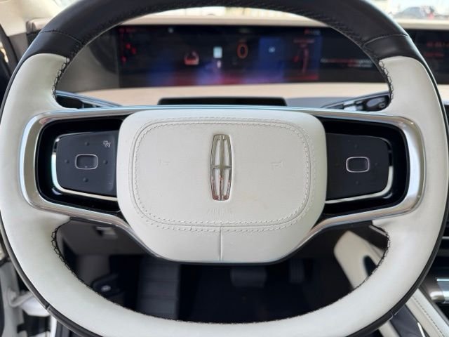 Used 2024 White Lincoln Black Label image 14