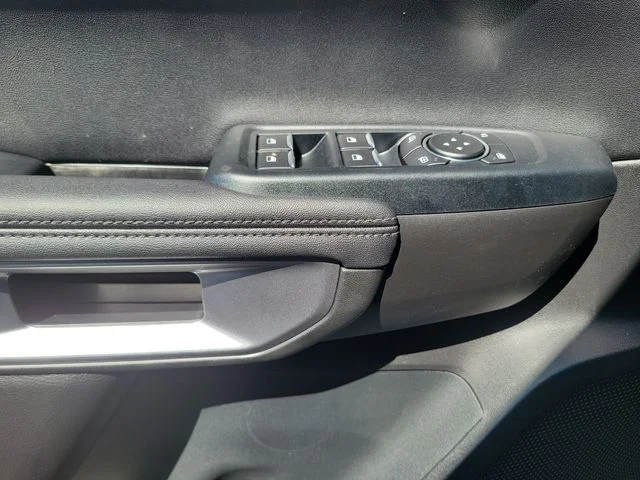 New 2026 Oxford White Ford Lariat image 19