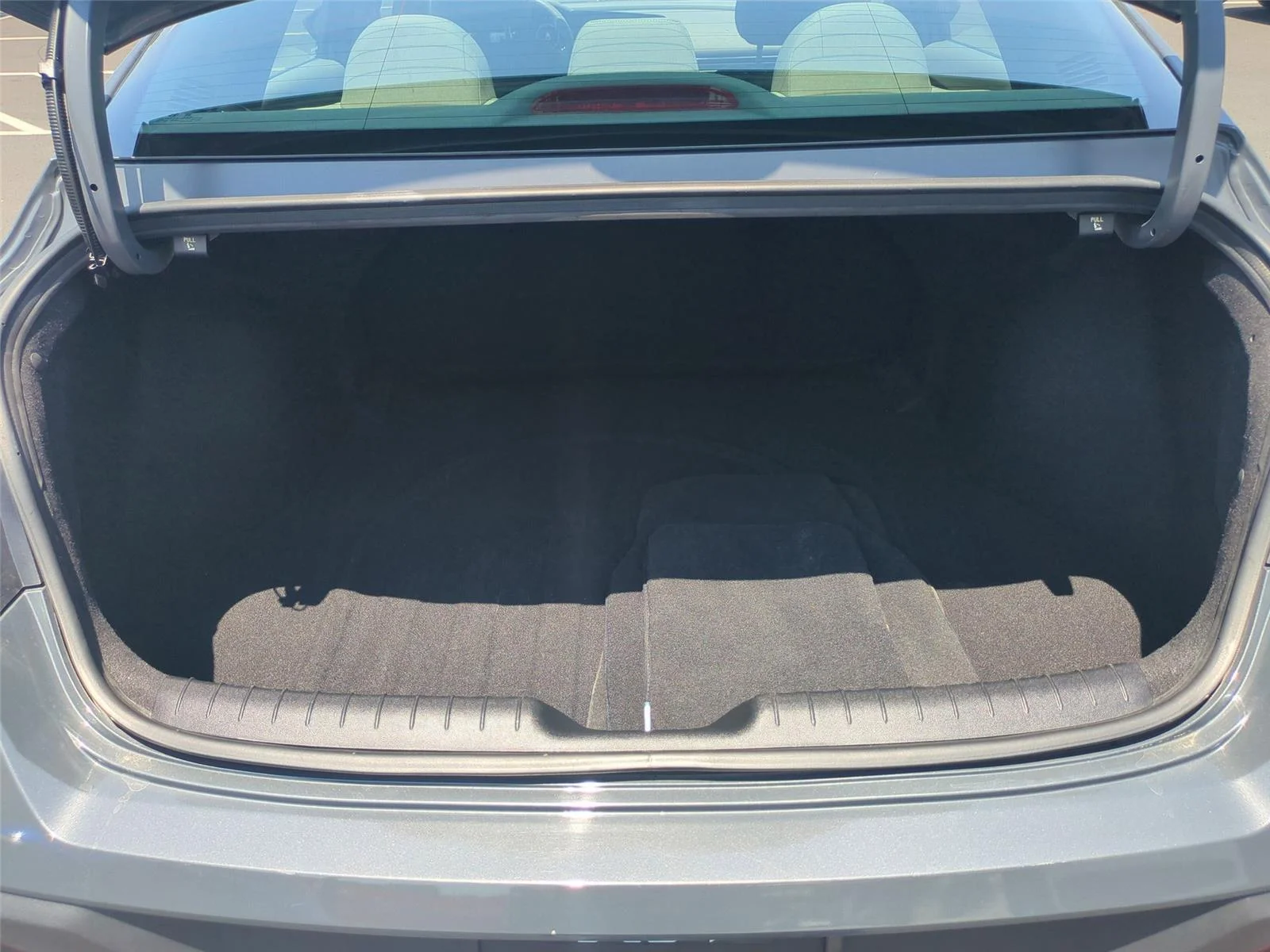 Used 2024 Ecotronic Gray Hyundai SEL image 45