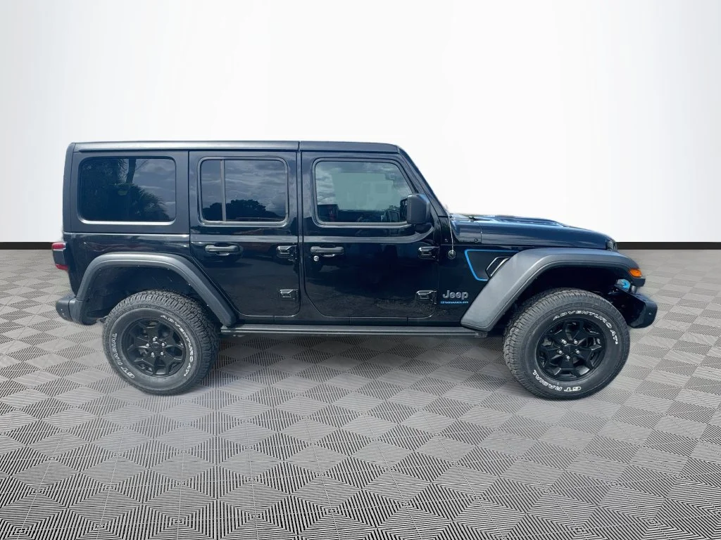 Used 2023 Black Jeep Rubicon 20th Anniversary Edition 4xe image 5