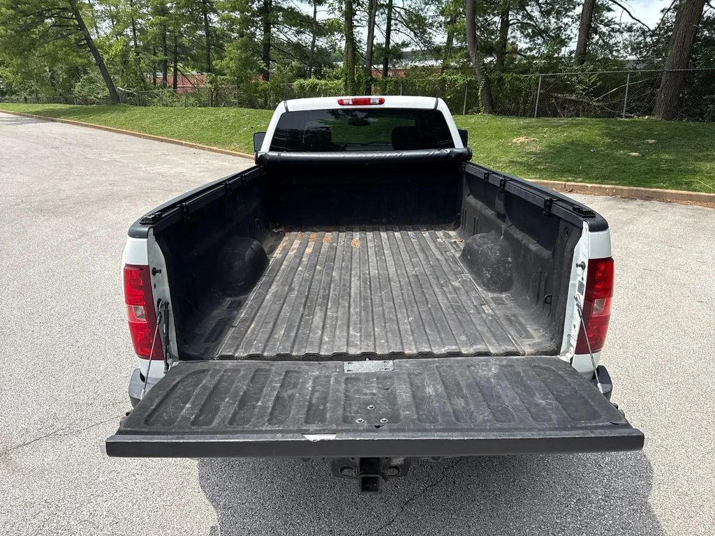 Used 2012 White Chevrolet LTZ image 24
