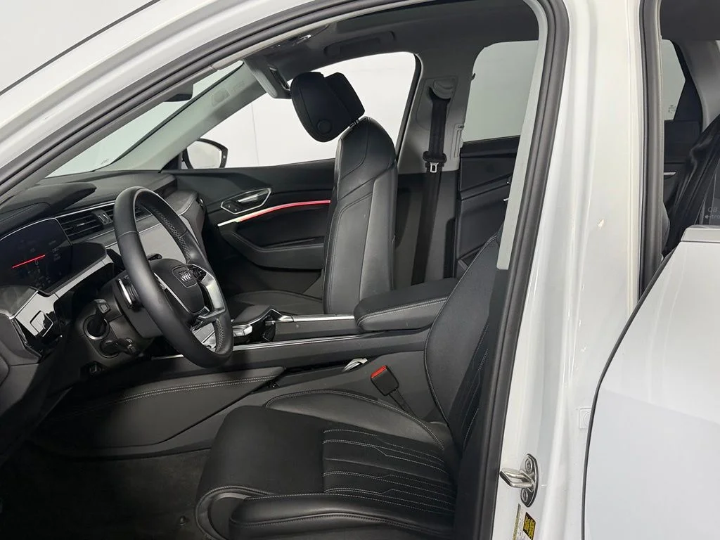 Used 2024 White Audi Prestige image 24