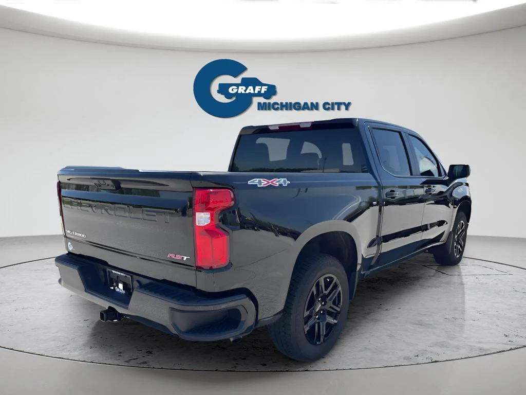 Certified Used 2023 Black Chevrolet RST image 3