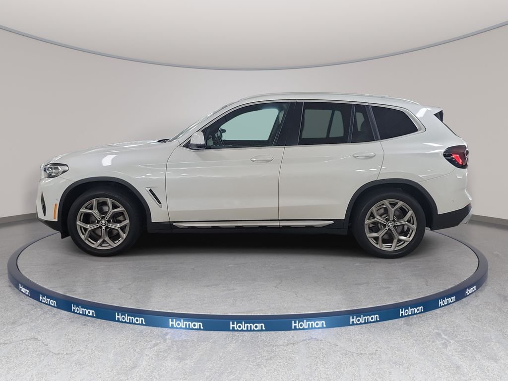 Certified Used 2024 Mineral White Metallic BMW sDrive30i image 11