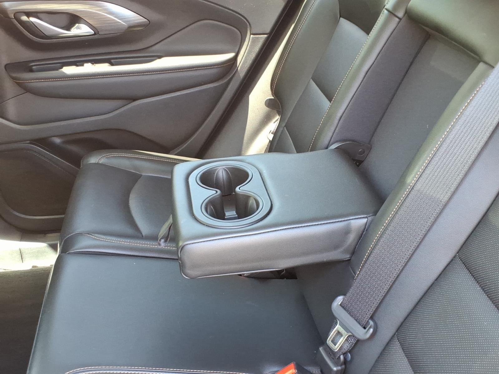 Used 2019 Summit White GMC SLT image 21