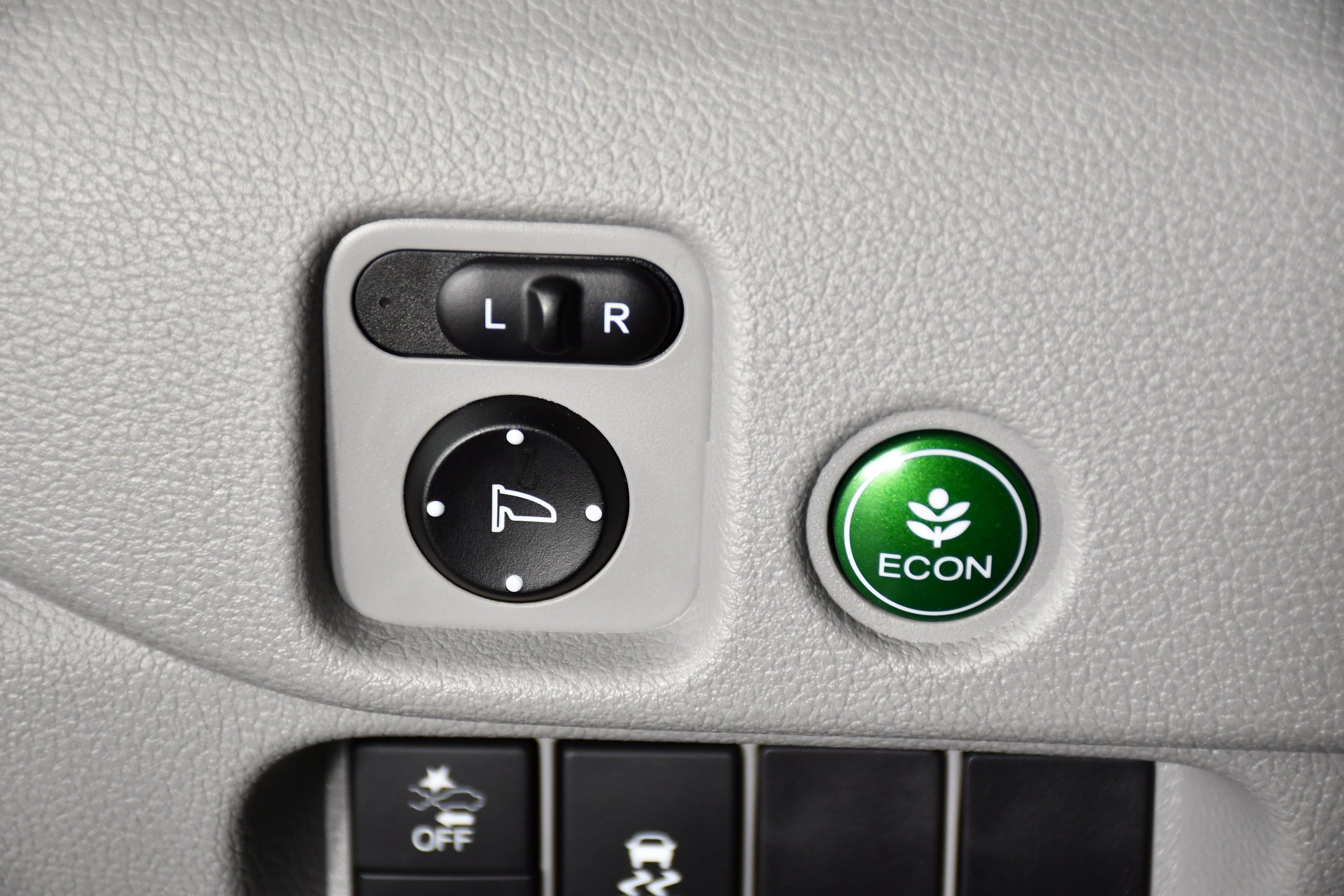 Used 2020 Lunar Silver Metallic Honda EX-L image 35