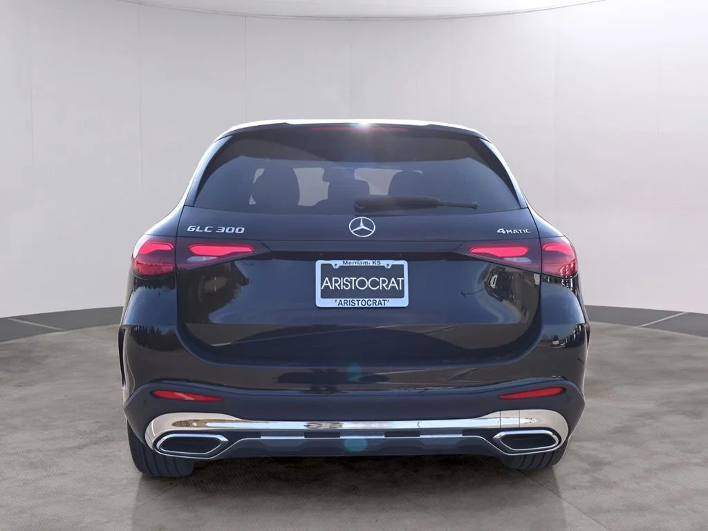 New 2026 Black Mercedes-Benz GLC 300 image 6